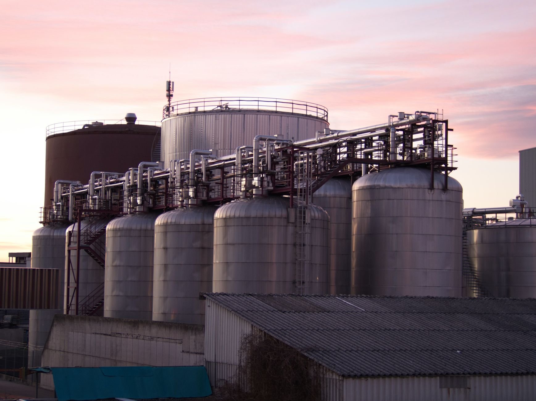 Dual-spectrum cameras monitoring a fuel storage tank farm