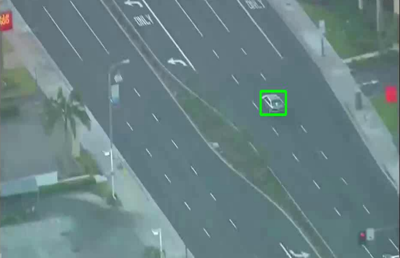 Target tracking anti-jamming performance